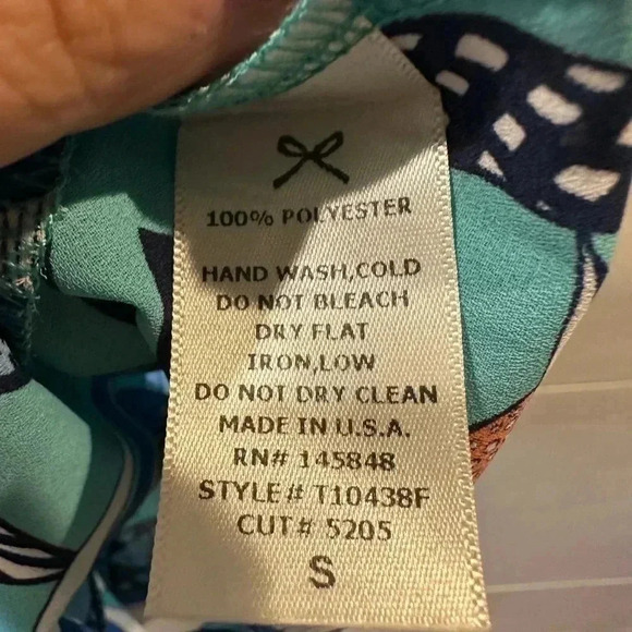 Alya Tank Blouse from Francesca’s- small - Picture 4 of 4